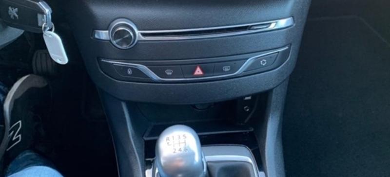 Peugeot 308 SW • 2015 • 157,000 km 2