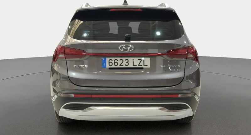 Hyundai Santa Fe Hybrid • 2022 • 36,019 km 12