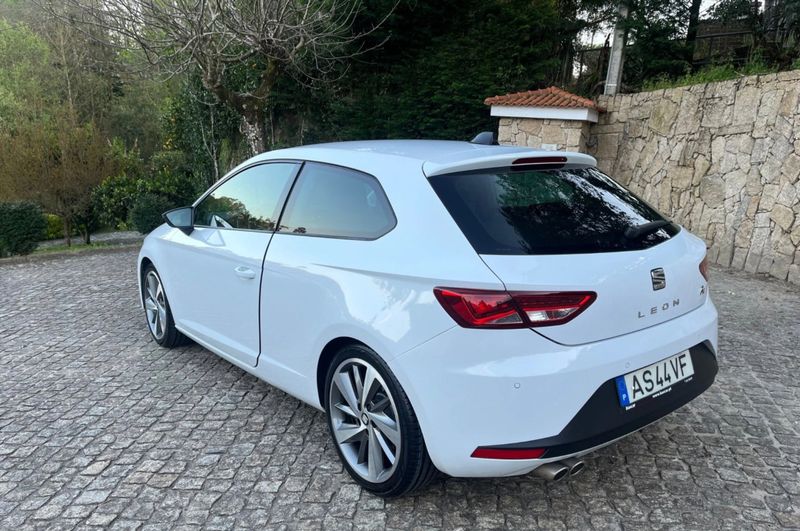 Seat Leon • 2014 • 189,000 km 4