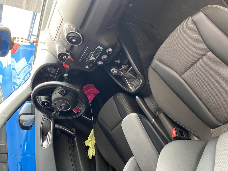 Audi A1 • 2017 • 360,000 km 4