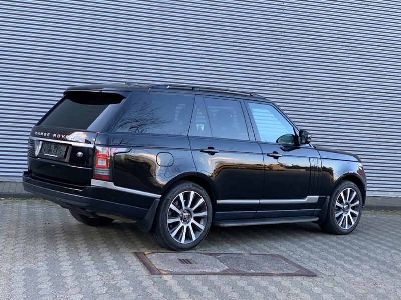 Land Rover Range Rover • 2013 • 120,620 km 6