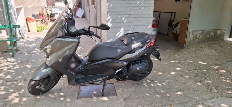 Yamaha x-max • 2015 • 30,130 km 15