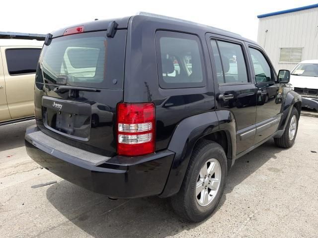 Jeep Liberty • 2012 • 10,000 mi 5