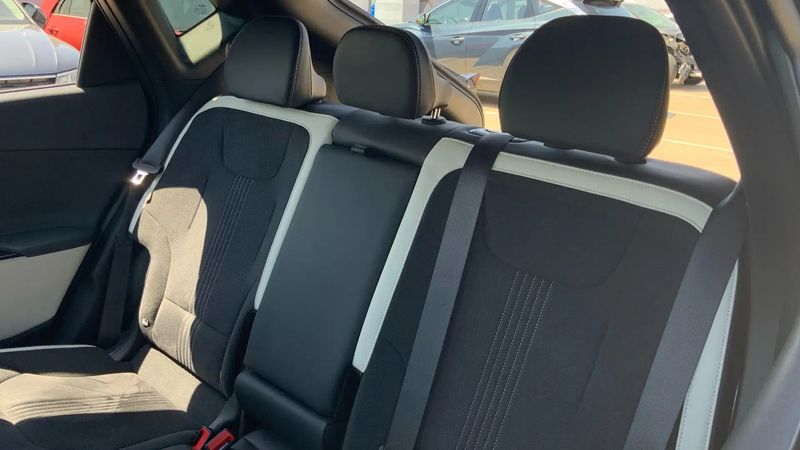 Kia K5 • 2024 • 2,235 km 6