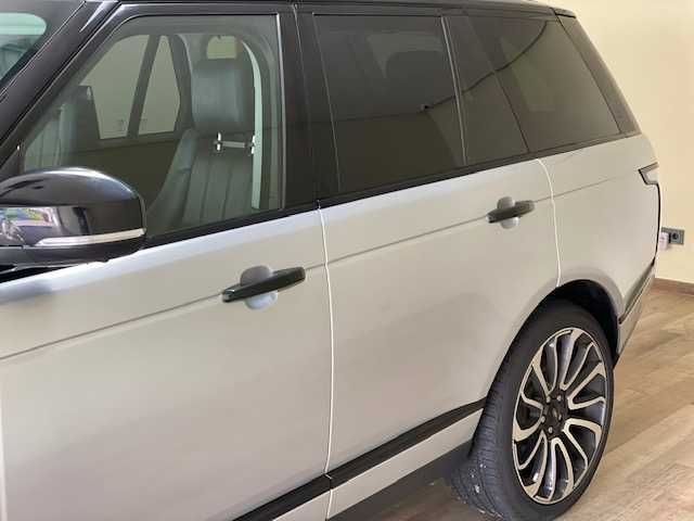 Land Rover Range Rover • 2013 • 130,000 km 8