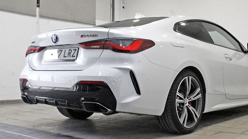 BMW 4 Series • 2021 • 27,685 km 5