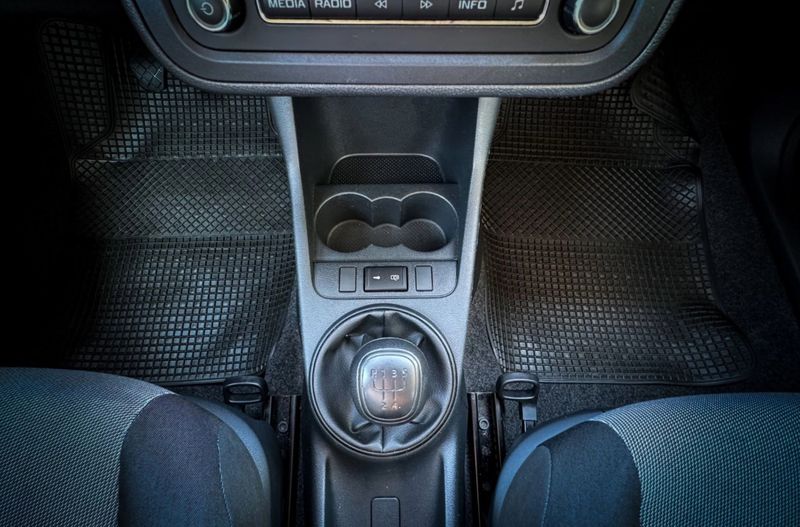 Škoda Fabia • 2013 • 90,199 km 2