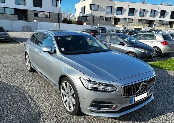 Volvo V90 • 2016 • 119,000 km 1