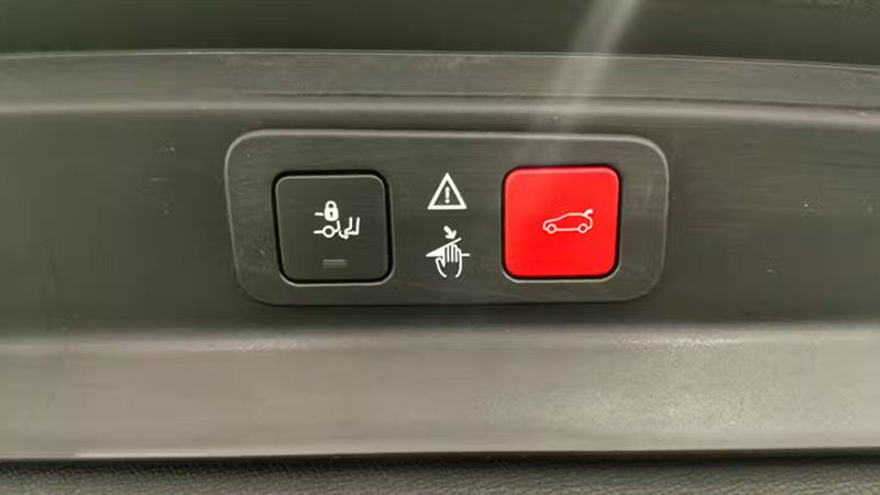 Peugeot 5008 • 2018 • 55,398 km 22