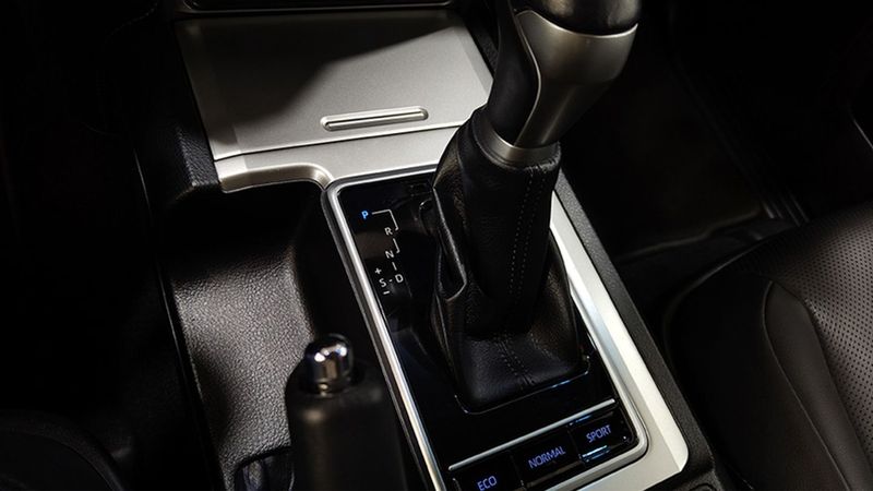 Toyota Land Cruiser • 2020 • 25,997 km 7