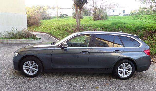 BMW 328i • 2016 • 7,500 km 2