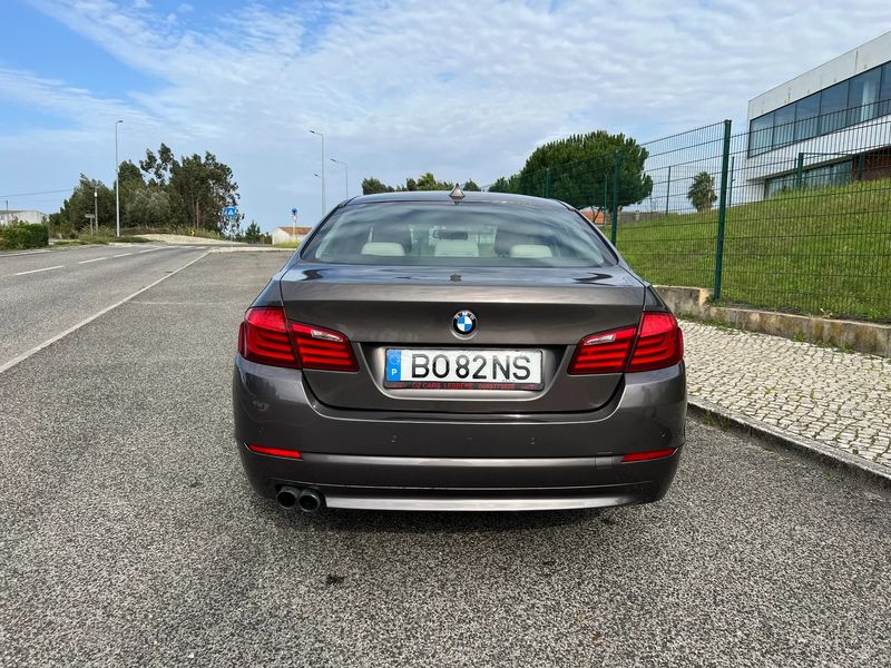 BMW 5 Series • 2011 • 216,000 km 6