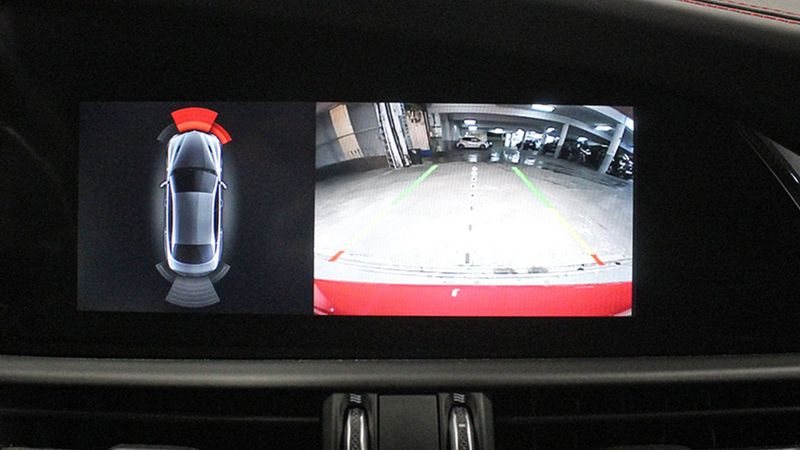 Alfa Romeo Giulia • 2021 • 39,000 km 8