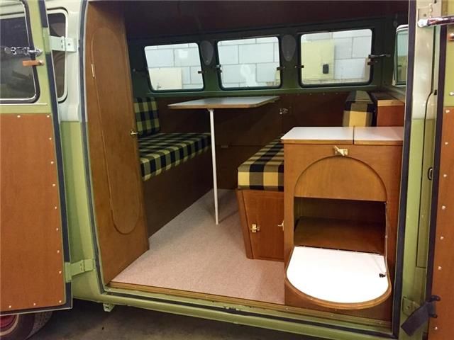 Volkswagen Multivan • 1960 • 130,000 km 7