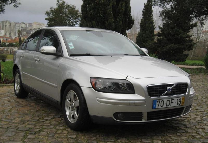 Volvo S40 • 2007 • 84,133 km 1