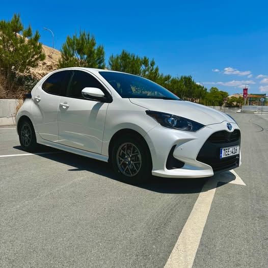 Toyota Yaris • 2020 • 118,000 km 1