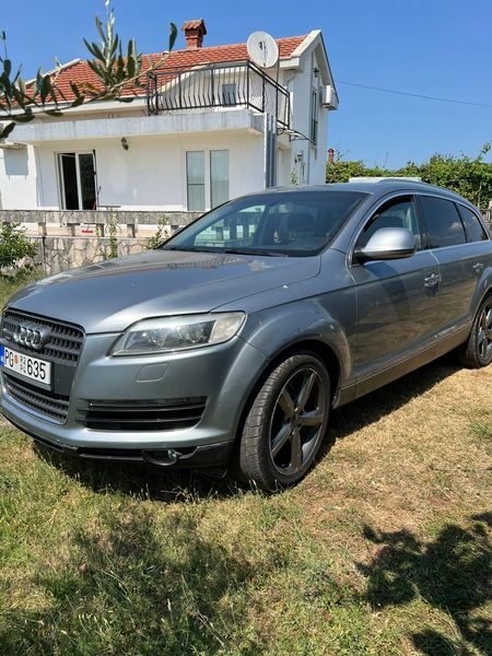 Audi Q7 • 2006 • 311,000 km 1