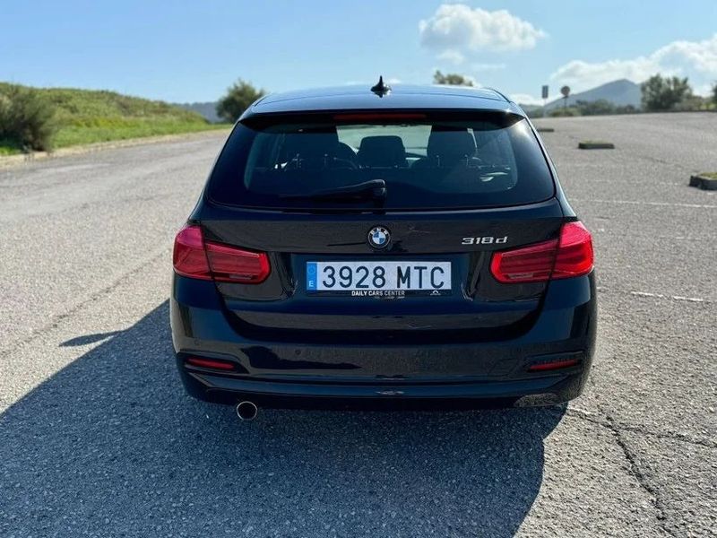 BMW 3 Series • 2017 • 174,000 km 9