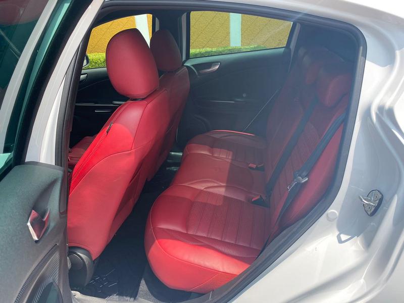 Alfa Romeo Giulietta • 2017 • 48,000 km 20