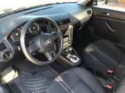 Volkswagen Jetta • 2015 • 80,000 km 3