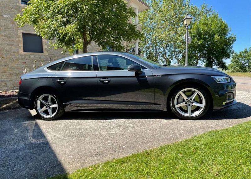 Audi A5 • 2017 • 115,000 km 5