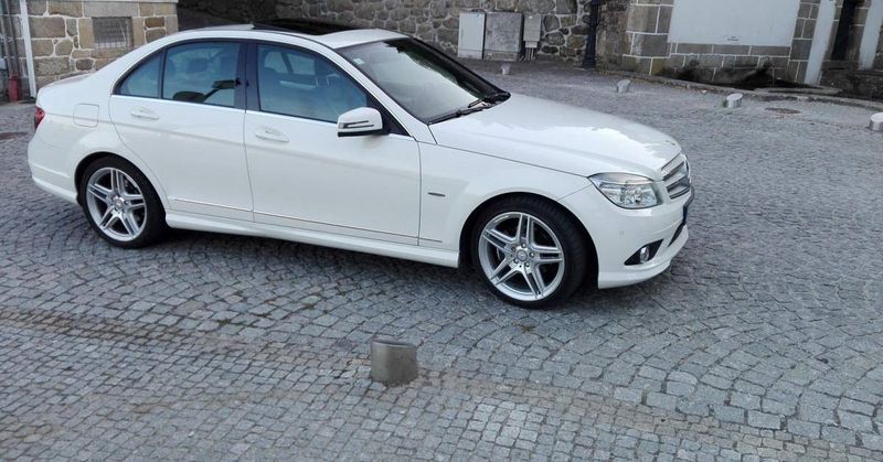 Mercedes-Benz C • 2010 • 200,000 km 2