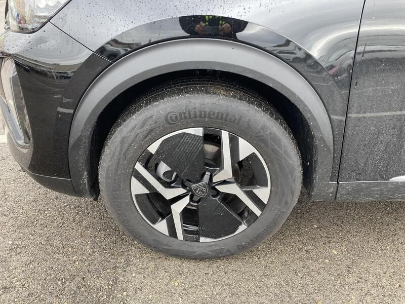 Peugeot 2008 • 2024 • 6,266 km 11