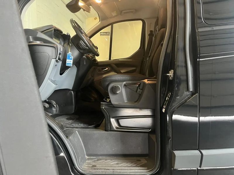 Ford Tourneo Custom • 2017 • 109,900 km 7