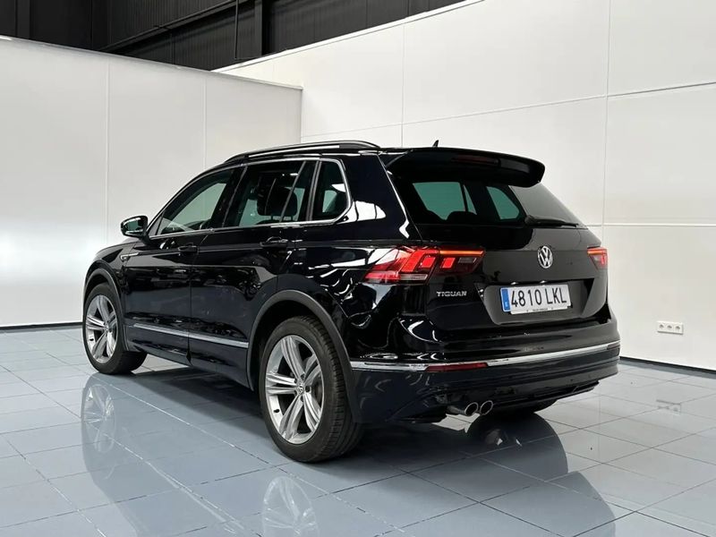 Volkswagen Tiguan • 2020 • 98,000 km 1