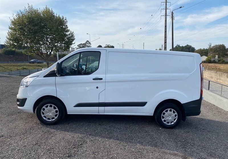 Ford Transit • 2016 • 139,999 km 4