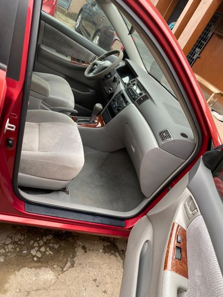 Toyota Corolla • 2010 • 54 km 2