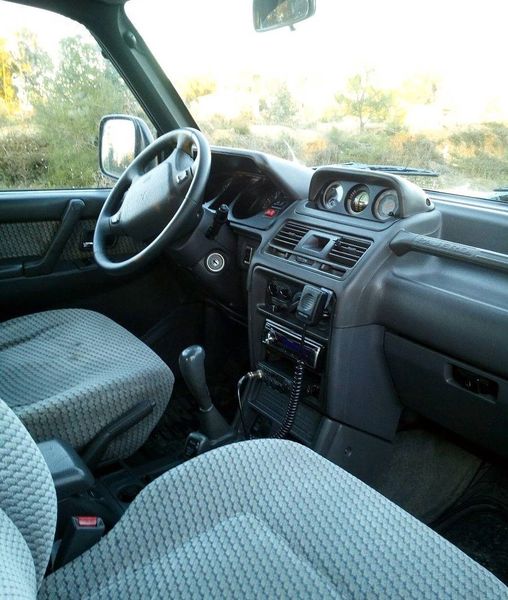 Mitsubishi Pajero • 1994 • 200,000 km 5