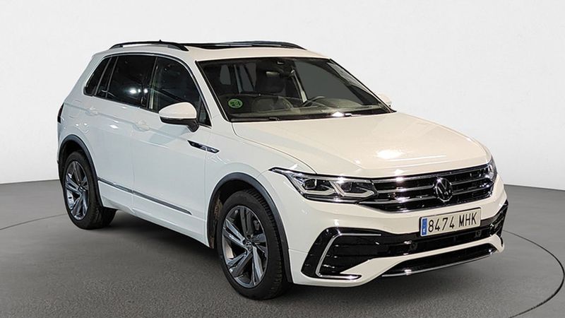 Volkswagen Tiguan • 2023 • 9,499 km 6