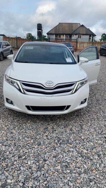 Toyota Venza • 2015 • 16,000 km 3