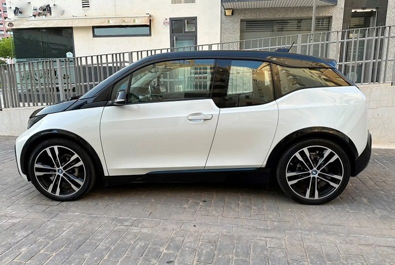 BMW i3 • 2019 • 81,900 km 7
