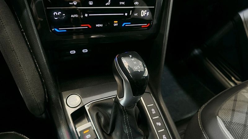 Volkswagen Tiguan • 2022 • 84,995 km 5