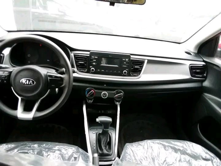 Kia Rio • 2019 • 0 km 2