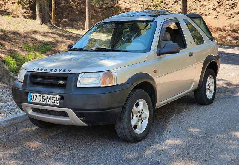 Land Rover Freelander • 1999 • 200,000 km 3