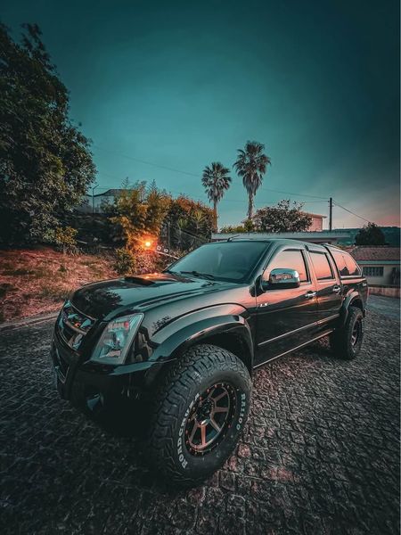 Isuzu D-MAX • 2010 • 182,000 km 6