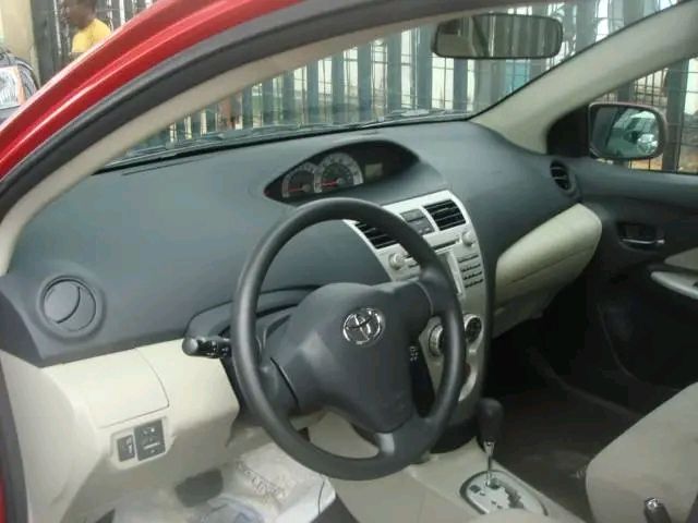 Toyota Yaris • 2017 • 50,000 km 2