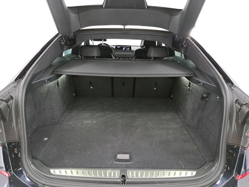BMW 6 Series Gran Turismo • 2022 • 55,000 km 6
