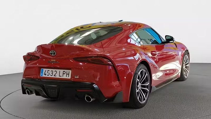 Toyota Supra • 2021 • 44,421 km 3