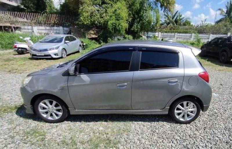Mitsubishi Mirage • 2015 • 23 km 3