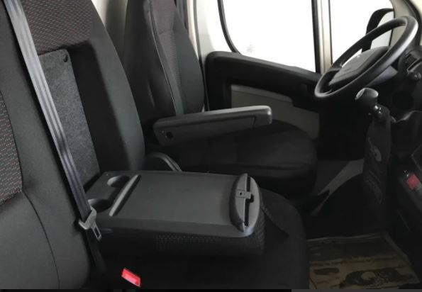 Peugeot Bipper • 2019 • 85,000 km 8