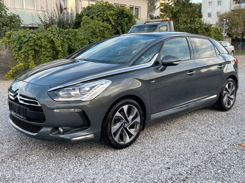 Citroën DS5 • 2013 • 150,738 km 1