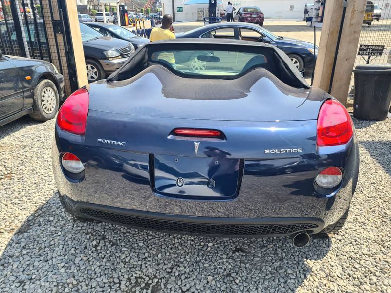 Pontiac Solstice • 2007 • 89,354 km 4