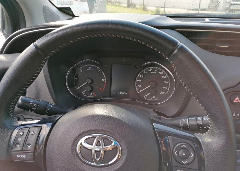 Toyota 4Runner • 2017 • 30,000 km 3