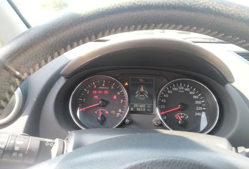 Nissan Qashqai • 2010 • 200,000 km 4