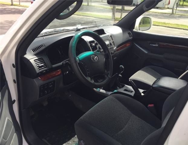 Toyota Land Cruiser • 2008 • 169,000 km 4