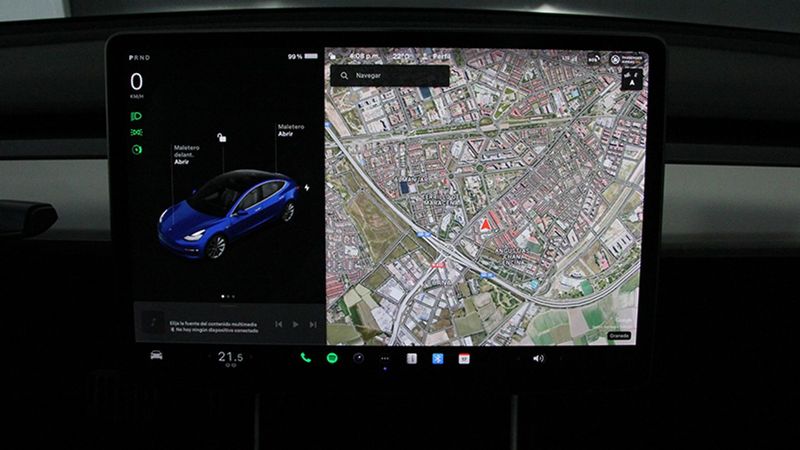 Tesla Model 3 • 2019 • 55,289 km 10